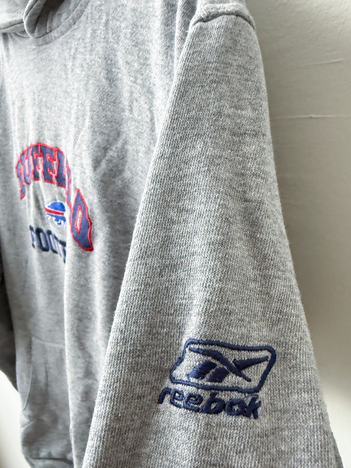 Buffalo Bills Hoodie (M) - från Reebok (2004-09)