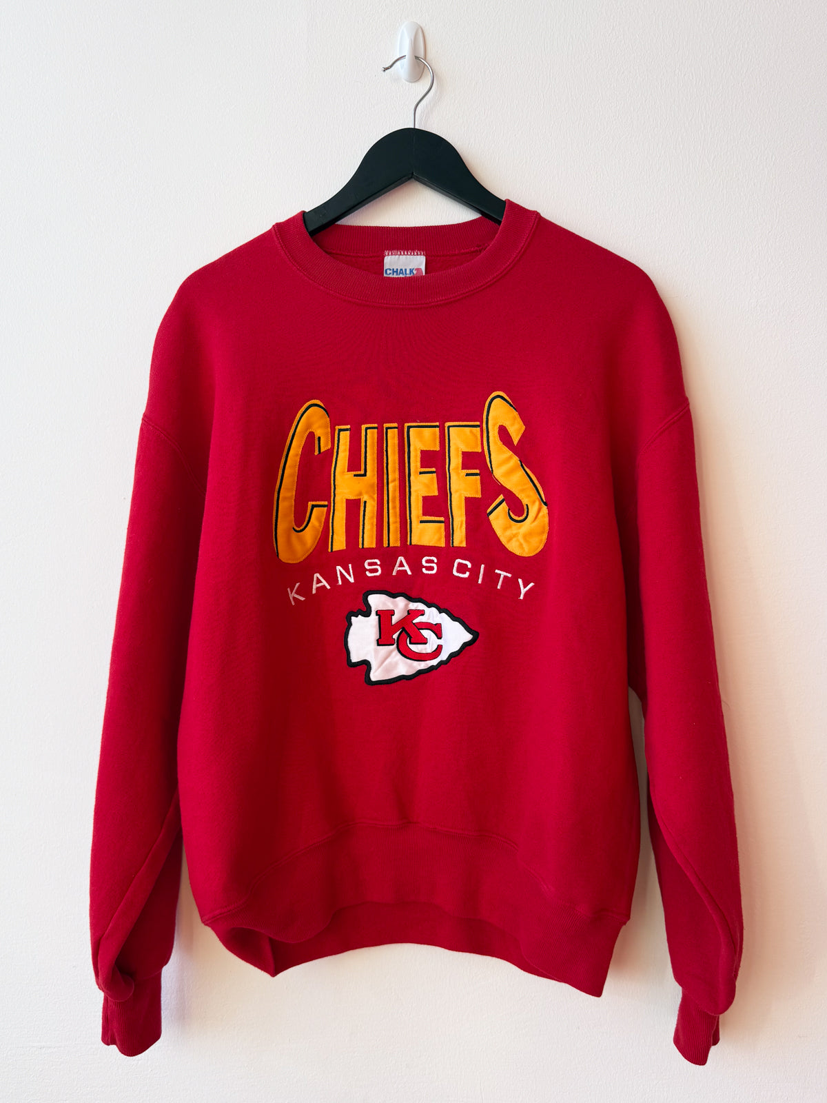 Kansas City Chiefs Crewneck (M) – från Chalk Line (1991-94)