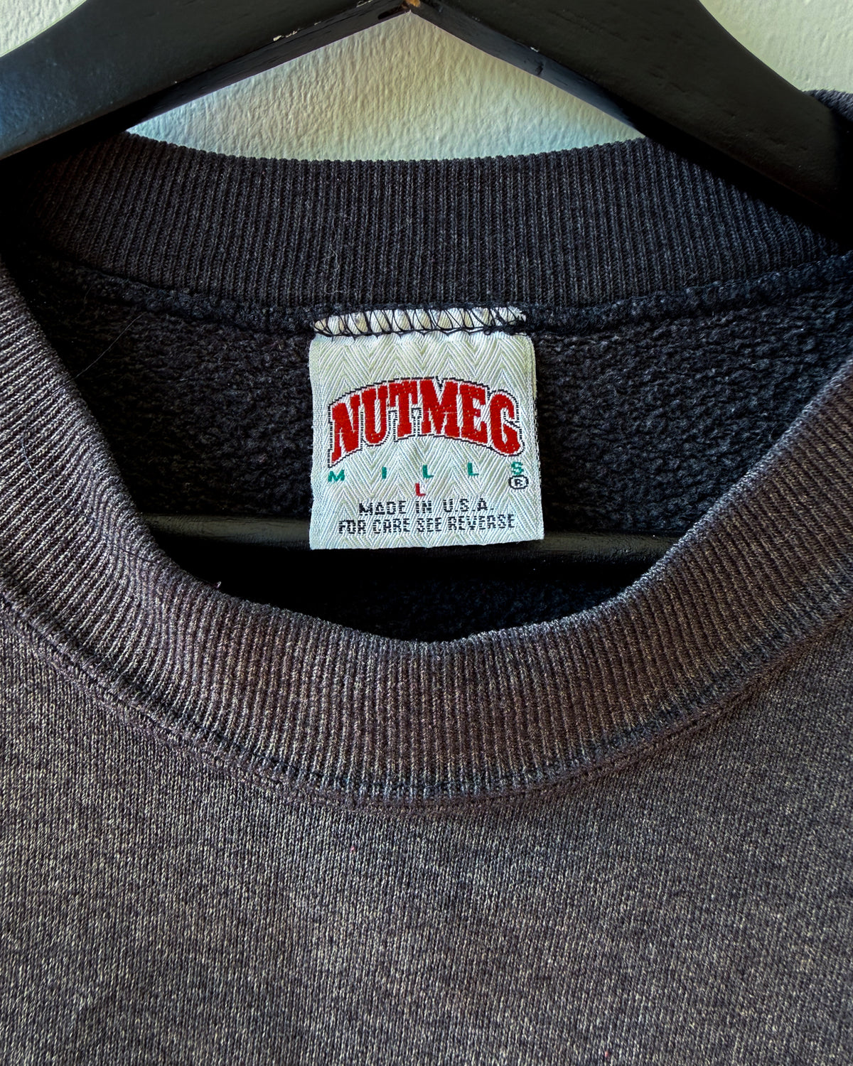 New Orleans Saints Crewneck (L) - från Nutmeg Mills (1992-96)